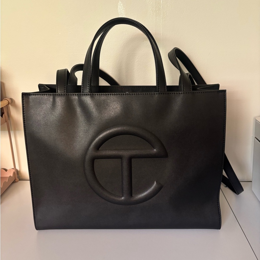 Black Telfar Medium